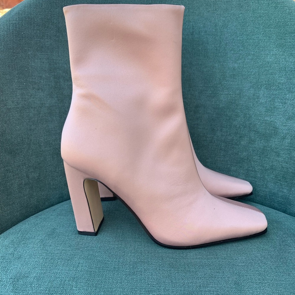 Elegant Pink Ankle Boots
